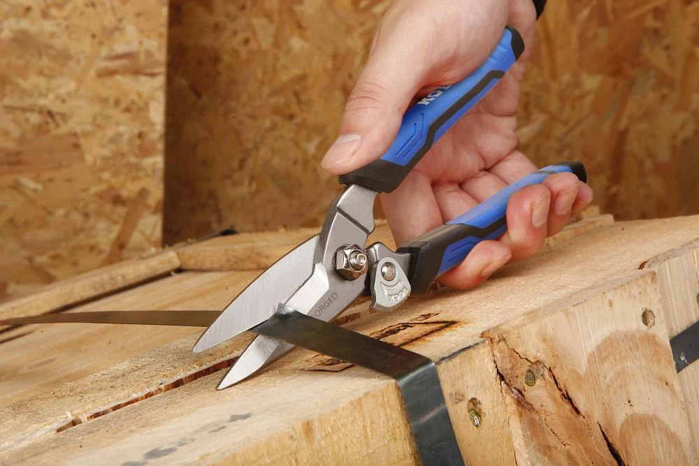 Discount π₯ Kobalt 3-in Serrated Molded Grip Heavy Duty Scissors π 4 Discount π₯ Kobalt 3-in Serrated Molded Grip Heavy Duty Scissors π - Image 4