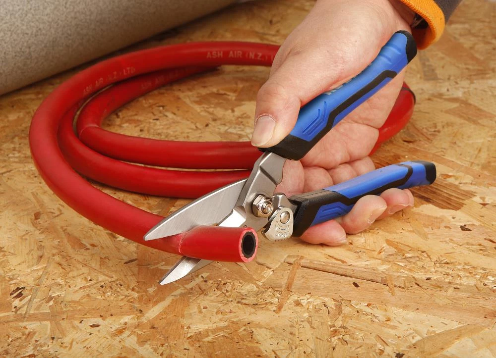 Discount π₯ Kobalt 3-in Serrated Molded Grip Heavy Duty Scissors π 3 Discount π₯ Kobalt 3-in Serrated Molded Grip Heavy Duty Scissors π - Image 3