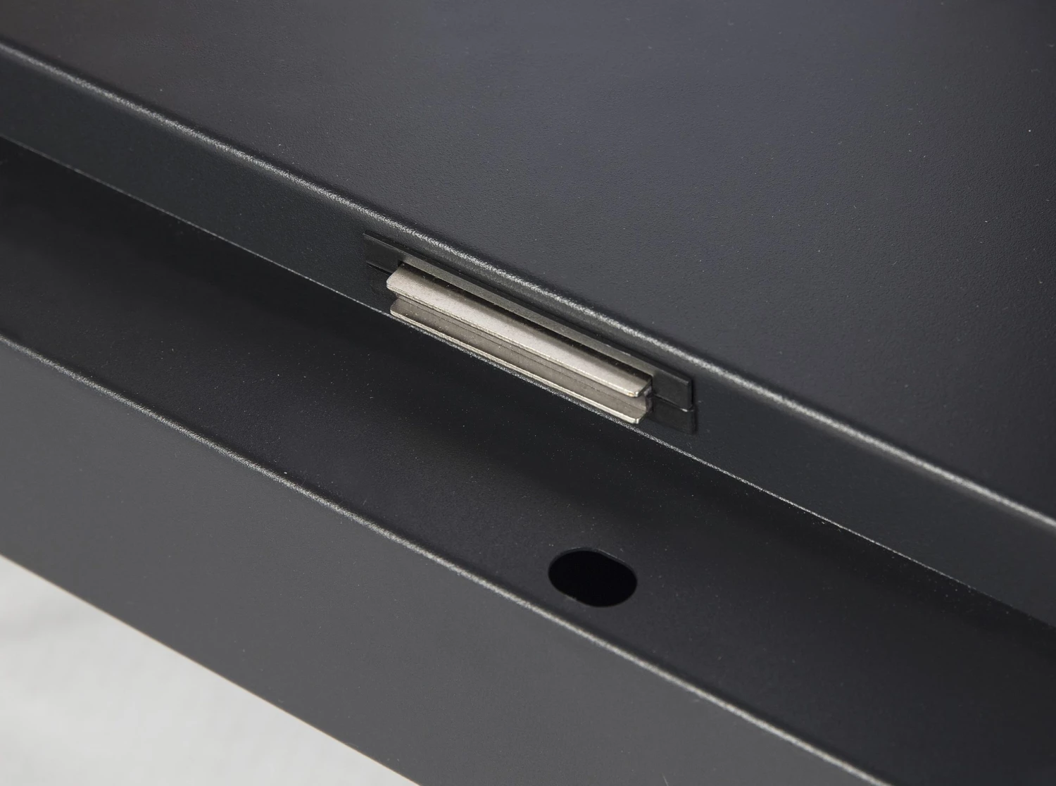 Deals π― Kobalt Garage Cabinets 28-in W x 32.8-in H x 18.5-in D Steel Freestanding Garage Cabinet 𧨠5 Deals π― Kobalt Garage Cabinets 28-in W x 32.8-in H x 18.5-in D Steel Freestanding Garage Cabinet 𧨠- Image 5