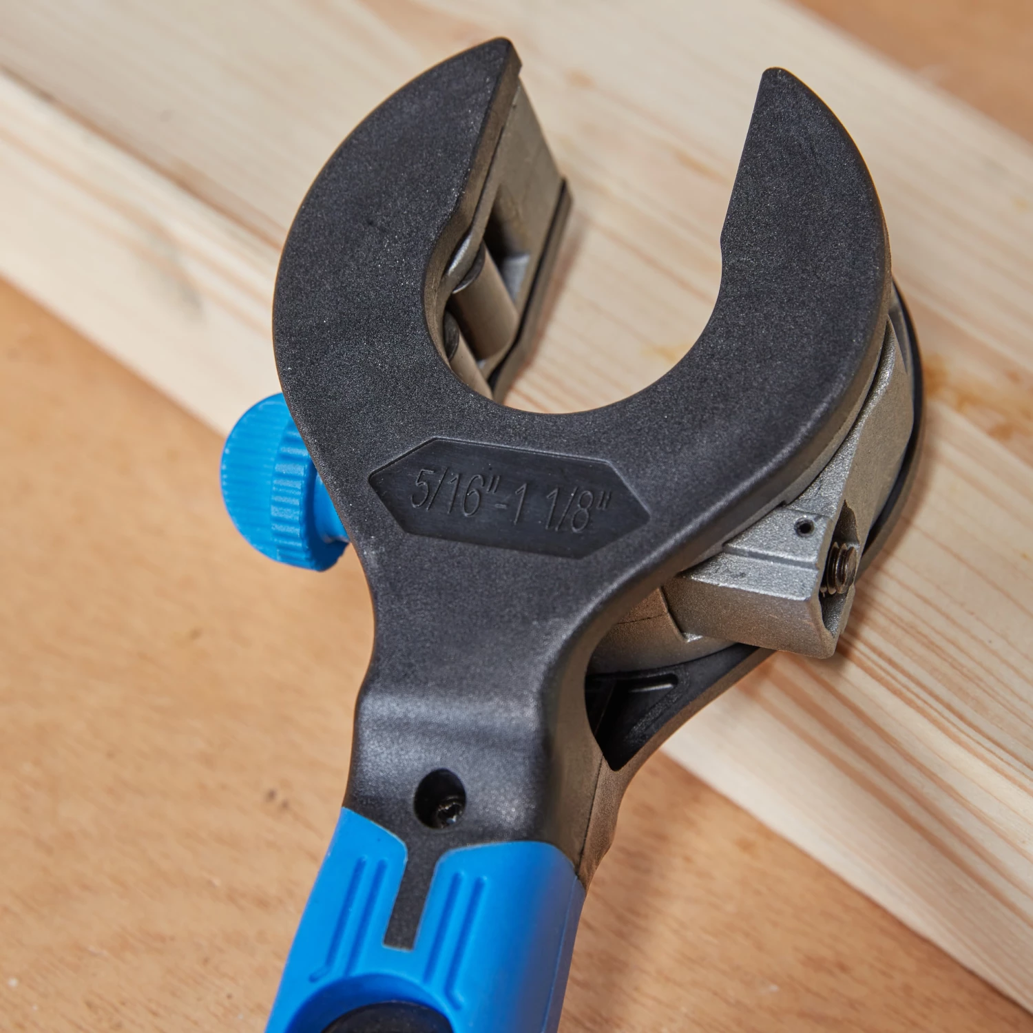 Buy π Kobalt Pipe Cutters 1-1/8-in Copper Tube Cutter π₯ 4 Buy π Kobalt Pipe Cutters 1-1/8-in Copper Tube Cutter π₯ - Image 4